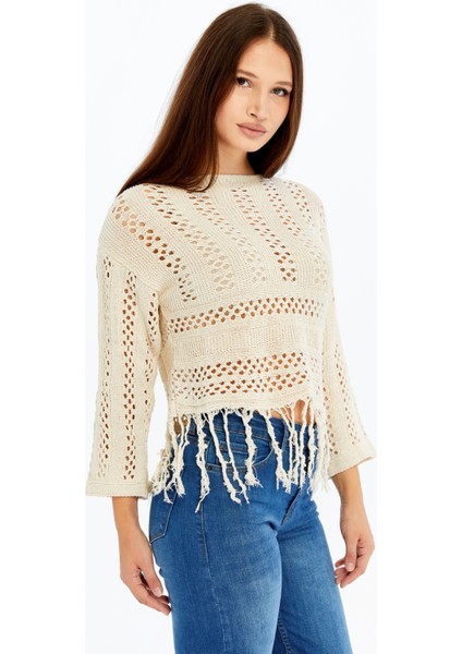 Kadın Örgü Bohem Püsküllü Crop Bluz – Bej Delikli Yazlık Triko Üst indirimleri