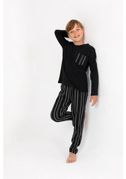 Erkek Çocuk Uzun Kollu %100 Pamuklu Cepli Pijama Takımı Drift