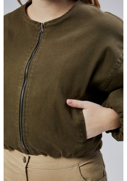 Kadın Kot Elastik Kenarlı Yumuşak Bomber Ceket Bisiklet Yaka Uzun Kollu Önü Fermuarlı Mont