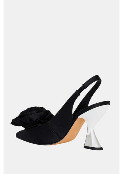 The Laterr High Kadın Siyah Çiçek Detaylı Topuklu Ayakkabı indirimleri