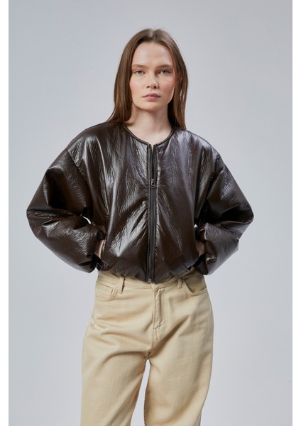 Kadın Puf Elastik Kenarlı Yumuşak Bomber Ceket Bisiklet Yaka Uzun Kollu Önü Fermuarlı Mont fırsatları