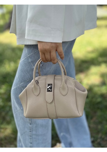 Nçs Kadın El ve Omuz Çantası -Zerafetin Minimal Hali(En:18~boy:13) indirimleri