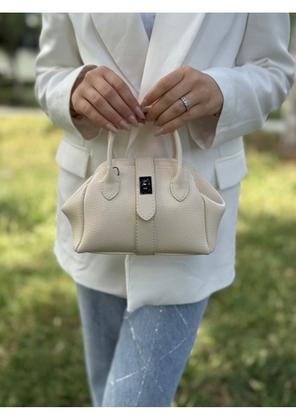 Nçs Kadın El ve Omuz Çantası -Zerafetin Minimal Hali(En:18~boy:13)