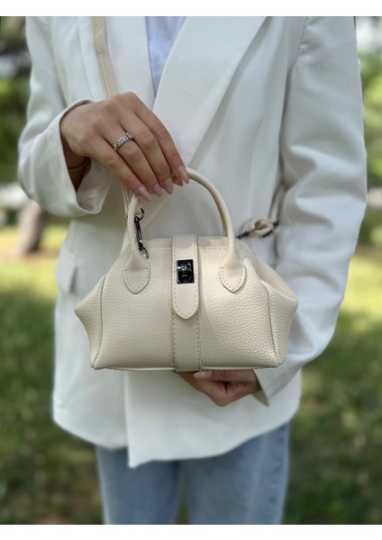 Nçs Kadın El ve Omuz Çantası -Zerafetin Minimal Hali(En:18~boy:13)
