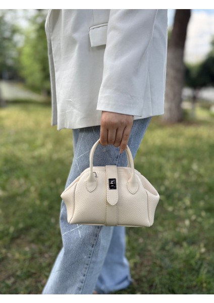 Nçs Kadın El ve Omuz Çantası -Zerafetin Minimal Hali(En:18~boy:13)