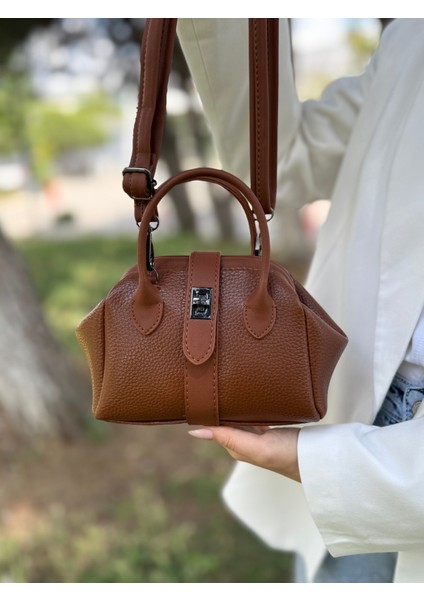 Nçs Kadın El ve Omuz Çantası -Zerafetin Minimal Hali(En:18~boy:13)