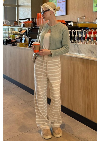 Bej Çizgili Kadın Triko Pantolon MG2342