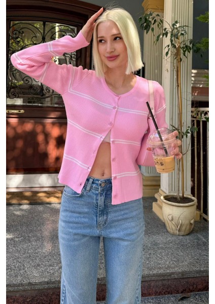 Pembe Çizgili Kadın Triko Hırka MG2481