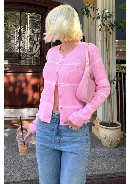 Pembe Çizgili Kadın Triko Hırka MG2481 fırsatları