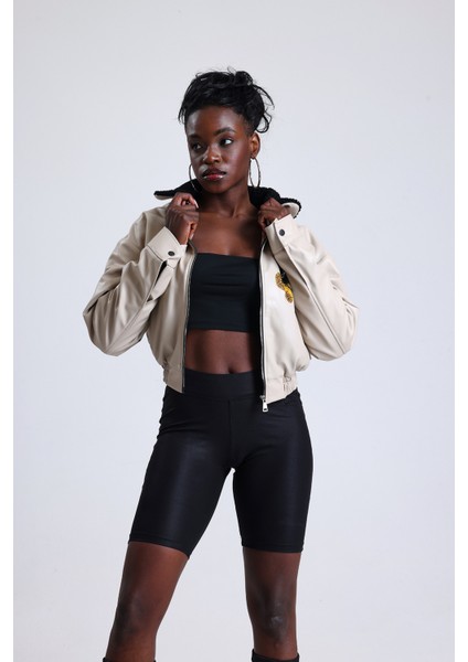 Kadın Deri Yaka Kürklü Fermuarlı Oversize Mont Baskılı Beli Lastikli Bomber Kolej Mont Bej indirimleri