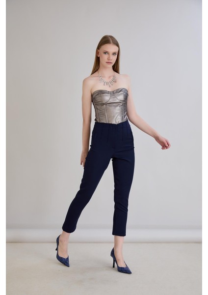 Bel Nervürlü Kemersiz Sahte Cep Detaylı Cigarette Pantolon fiyatları