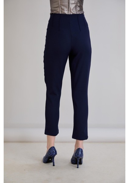 Bel Nervürlü Kemersiz Sahte Cep Detaylı Cigarette Pantolon