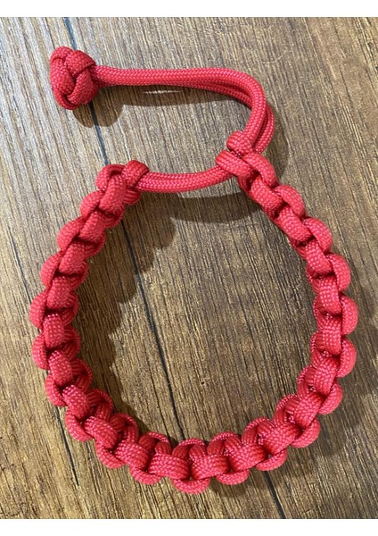 Kırmızı Paracord Bileklik modelleri