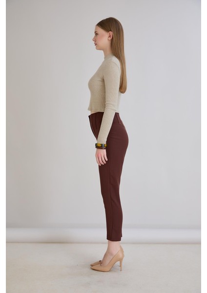 Bel Nervürlü Kemersiz Sahte Cep Detaylı Cigarette Pantolon fırsatları