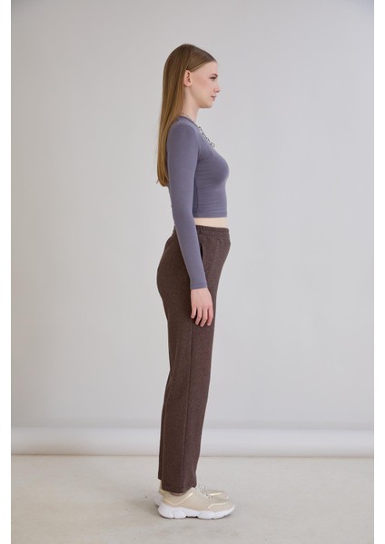 Simli Örme Regular Kalıp Boru Paça Triko Pantolon Kahverengi fırsatları