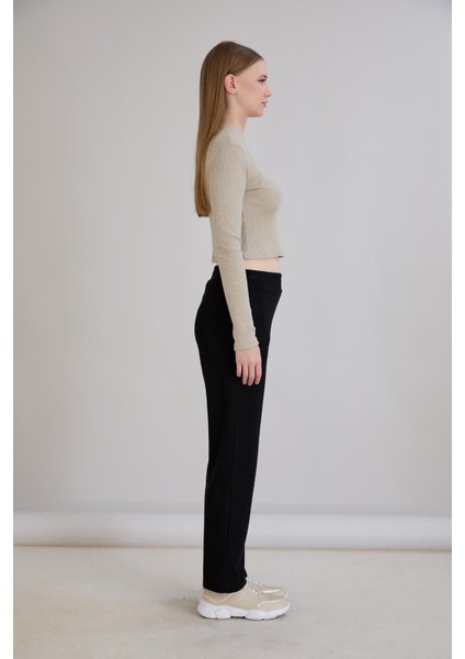 Simli Örme Regular Kalıp Boru Paça Triko Pantolon Siyah fırsatları