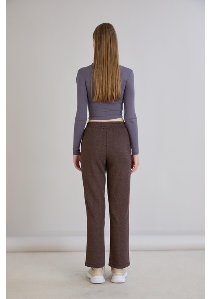 Simli Örme Regular Kalıp Boru Paça Triko Pantolon Kahverengi