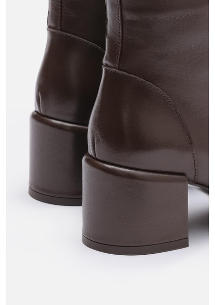 Bestyle Gerçek Deri Kahve Fermuarlı Topuklu Bot