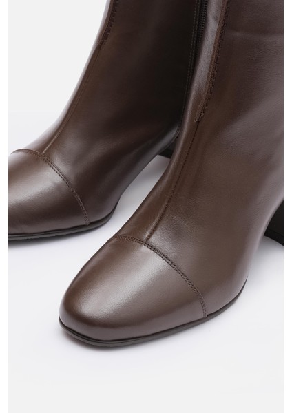 Bestyle Gerçek Deri Kahve Fermuarlı Topuklu Bot