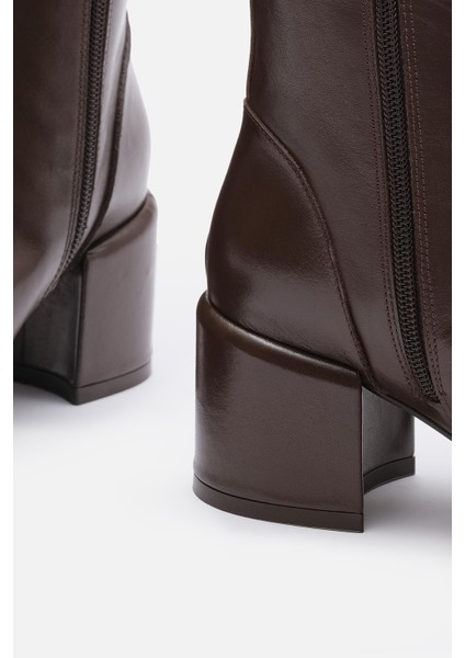 Bestyle Gerçek Deri Kahve Fermuarlı Topuklu Bot