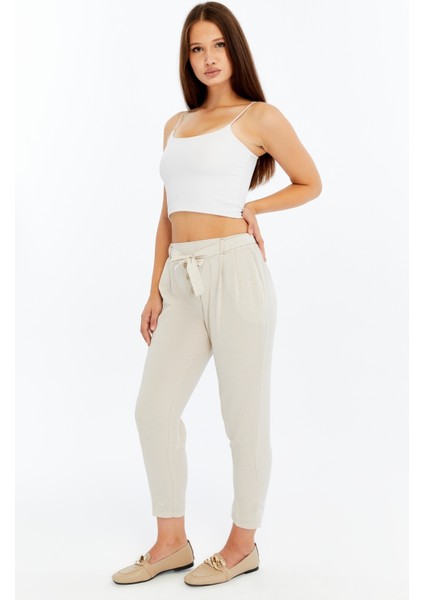 Kadın Yüksek Bel Kuşaklı Rahat Kesim Krem Pantolon – Düğme Detaylı Günlük & Şık fırsatları