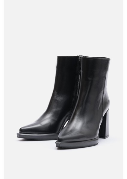 Bestyle Ludo Kadın Siyah Gerçek Deri Topuklu Bot fırsatları