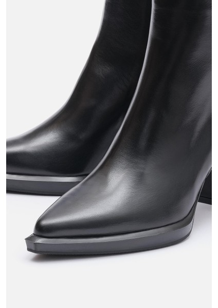 Bestyle Ludo Kadın Siyah Gerçek Deri Topuklu Bot