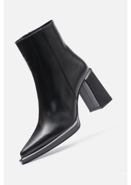 Bestyle Ludo Kadın Siyah Gerçek Deri Topuklu Bot