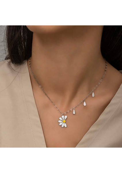 925 Ayar Gümüş Papatya Seviyor Sevmiyor Bayan Gümüş Kolye T5980 (802802) fiyatları