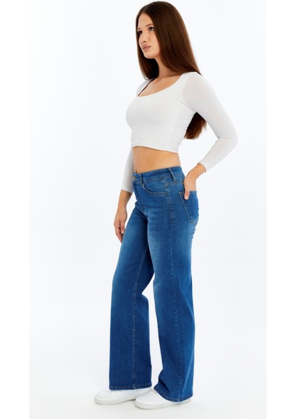 Kadın Yüksek Bel Düz Paça Denim Jean – Orta Mavi Rahat Kalıp Günlük Pantolon modelleri
