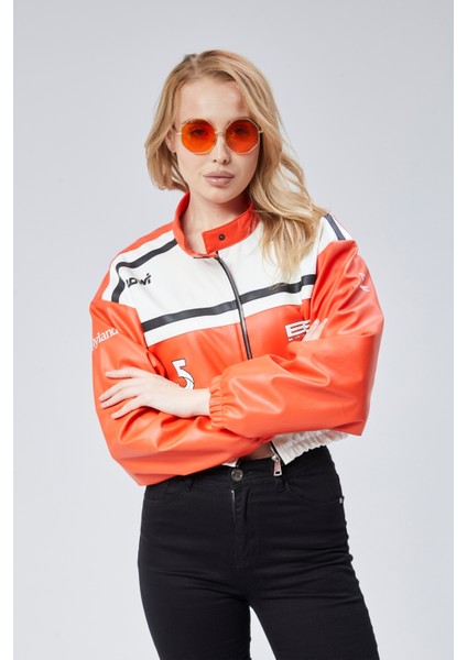 Kadın Deri Baskılı Şeritli Ceket Beli ve Kolu Lastikli Kolej Hakim Yaka Bomber Yarışçı Motorcu Mont fiyatları