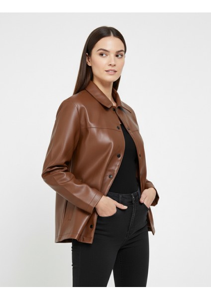 Kadın Çıtçıt Düğmeli - Suni Deri - Ceket -Günlük Kullanım - Blazer Gömlek Yaka - Çift Cepli modelleri