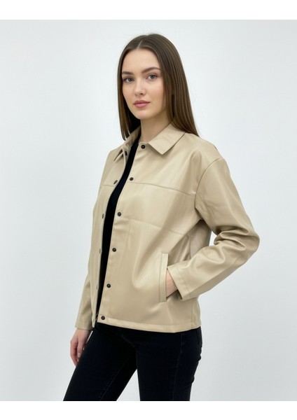 Kadın Çıtçıt Düğmeli - Suni Deri - Ceket -Günlük Kullanım - Blazer Gömlek Yaka - Çift Cepli modelleri