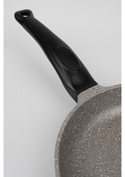 Masterchef Aluminyum Döküm Tava 28 cm fiyatları