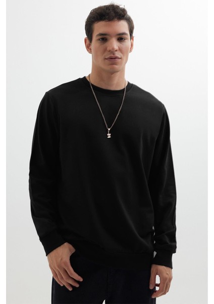 Erkek Relax Fit Rahat Kesim %100 Pamuk 2 Iplik Bisiklet Yaka Siyah Sweatshirt indirimleri