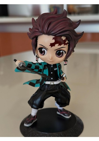 Demon Slayer: Kimetsu No Yaiba Tanjiro Kamado Anime Karakter Figür Oyuncak Koleksiyonluk Biblo 15 cm modelleri