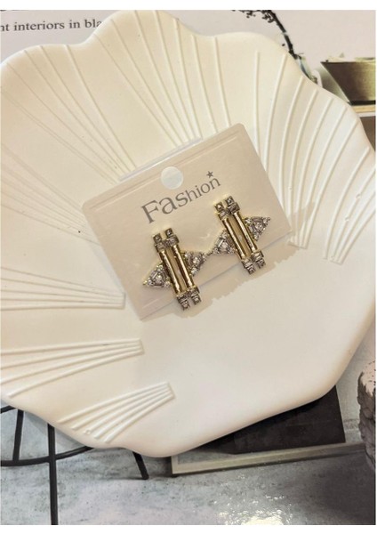 Mng Model Taşlı Küpe fiyatları