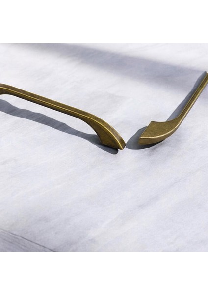 Mobilya Mutfak Dolabı Dolap Kulpu Kulbu Kulpları 128 mm - 12.8 cm Eskitme Antik Sarı Metal fırsatları