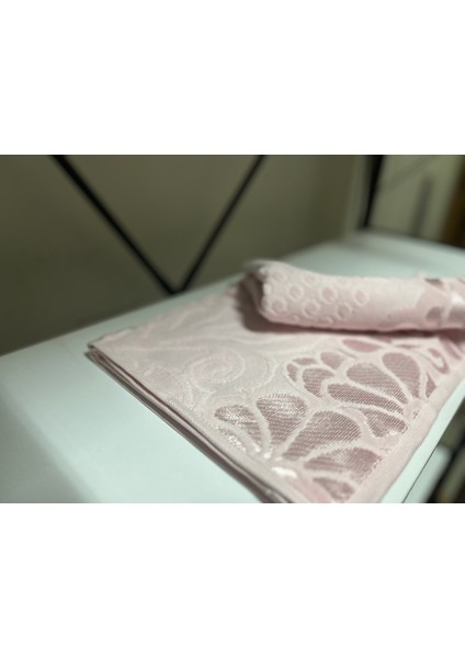 Kadife Jakarlı El Havlusu