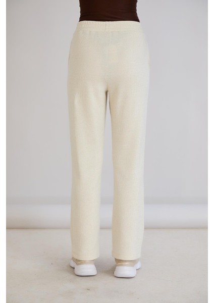 Simli Örme Regular Kalıp Boru Paça Triko Pantolon Bej