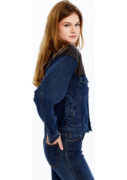 Kadın Standart Kot Ceket Deri Niş Özgün Tasarım Günlük Sokak Sitili Model Bomber Mont Kolej Ceket