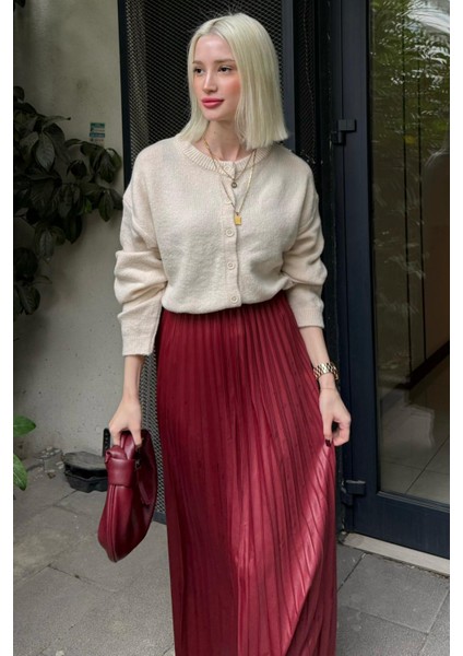 Ekru Rahat Kalıp Düğmeli Triko Kadın Hırka MG2552