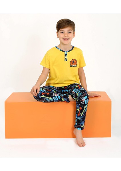 Erkek Çocuk Kısa Kollu Düğme Detaylı %100 Pamuklu Pijama Takımı Skate