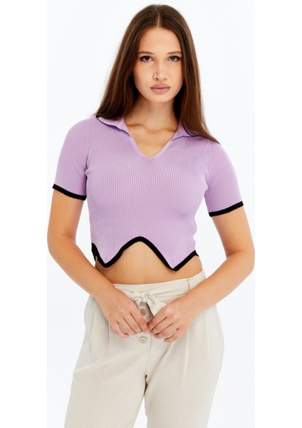 Kadın Polo Yaka V Yaka Triko Crop Bluz – Asimetrik Kesim Kısa Kollu modelleri