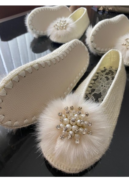 Beyoğlu Inci Taşlı El Örgüsü Kadın Ev Patik Babet – Krem Renk
