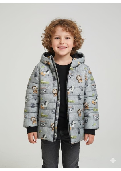 Yeni Desenli Içi Kürklü ve Kapüşonlu Su ve Rüzgar Geçirmez Erkek Çocuk Montu