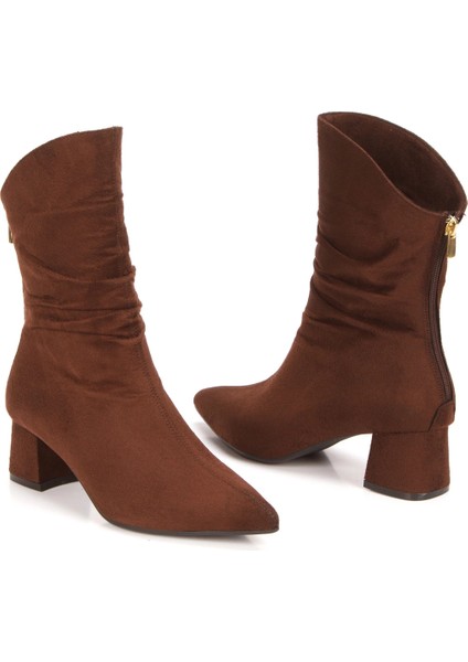 Kadın Kahverengi Süet Körüklü Kısa Kalın Topuklu Bot fırsatları