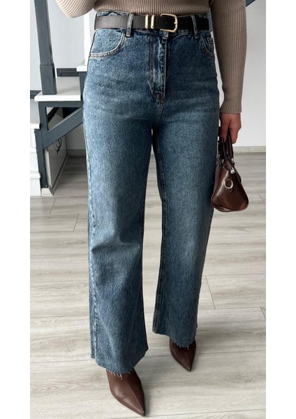 Mavi Yıkamalı Likralı Straight Jean fiyatları