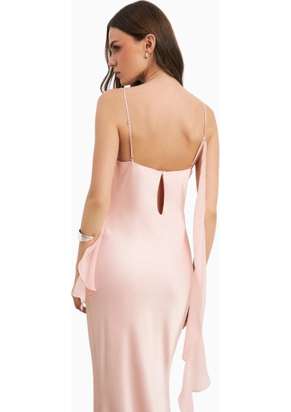 Fırfırlı Göğüs Detaylı Saten Maksi Kadın Elbisesi fırsatları