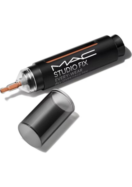 NC44 / Studıo Fıx Every-Wear All-Over 2'si 1 Arada Kapatıcı ve Fondöten